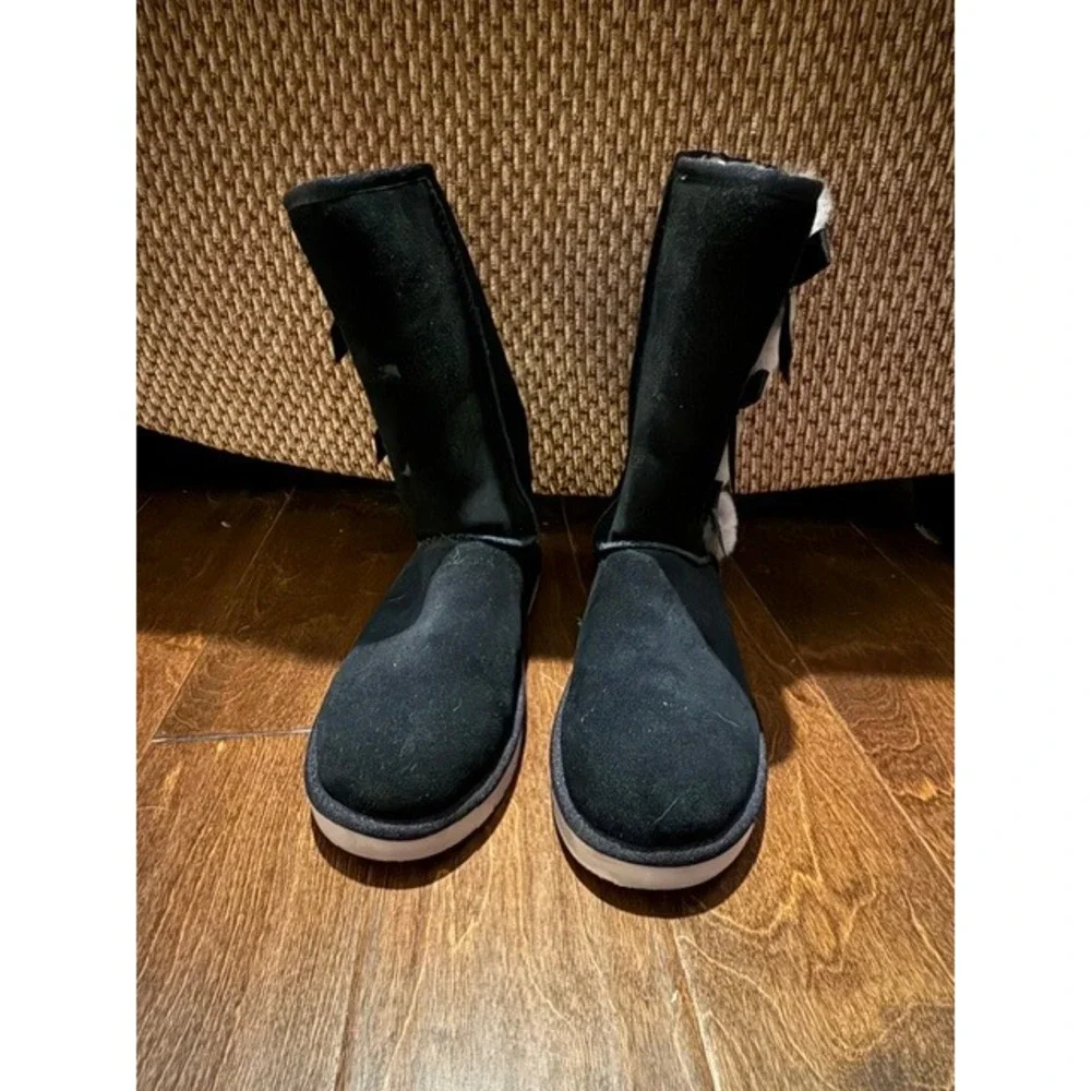 Koolaburra by UGG Victoria Tall Black Suede Bow Boots Women's Size 8
